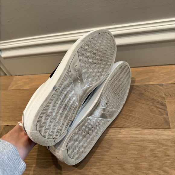 Givenchy Logo Band White Sneaker Blag Band size 39 Fantastic Condition - Picture 8 of 8